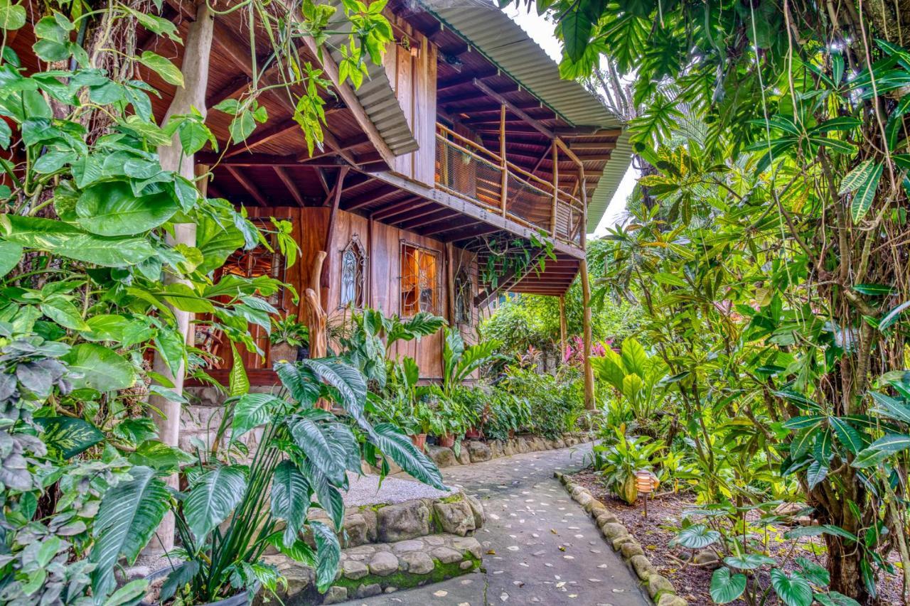 Hotel Amor de Mar Montezuma Buitenkant foto